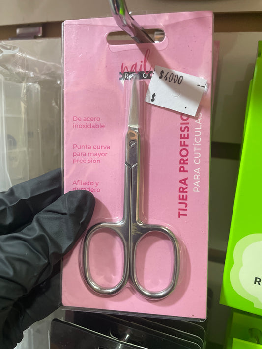 Tijera para cortar cutícula Nai Pro