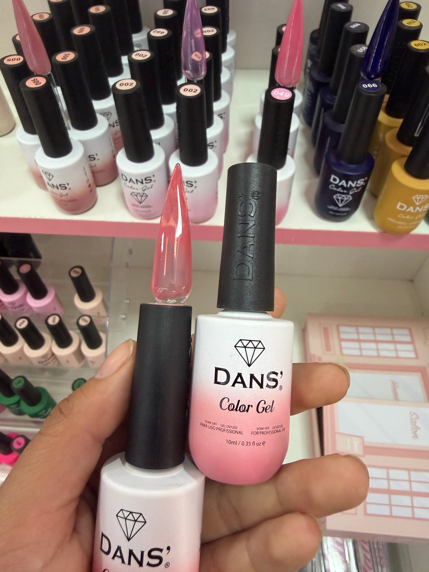 Color gel dans 128