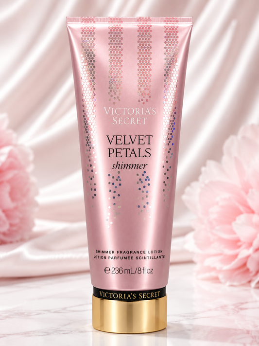 ✨💗 Victoria’s Secret Velvet Petals Shimmer Fragrance Lotion Original – 236 ml